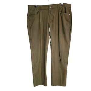 SWISS TECH Men's Dove Color Polyester Straight Fit Pants Size 38x30